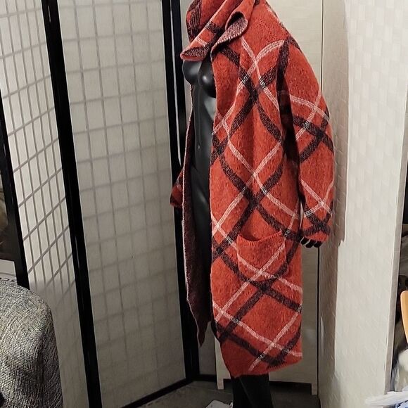 BRAND NEW JOSEPH A HOODED LONG CARDIGAN SWEATER COAT IN PLAID RED - Picture 8 of 12